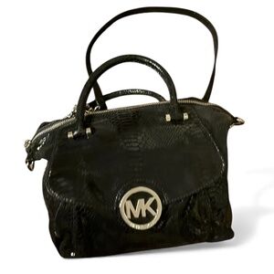 Michael Kors Chain Snake Embossed Leather Shoulder Bag/Cross Body Jet Set BlacK
